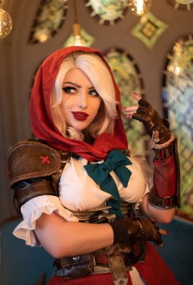 Lady Melamori – Ashe Red Hood