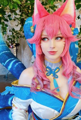 (Lady Melamori) Ahri Photoshoot