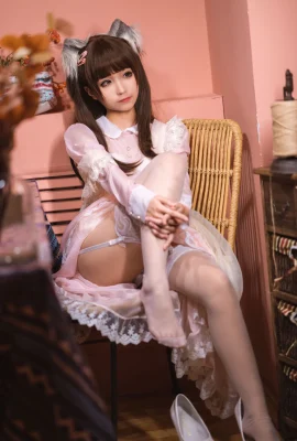 Stupid Momo Pink Transparent Maid (34 photos)