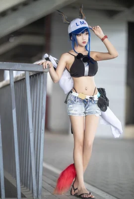 Ghost Yao female tourist Chen (13 photos)