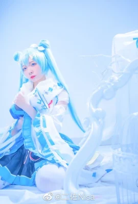 Hatsune Miku@二佐Nisa (9 photos)