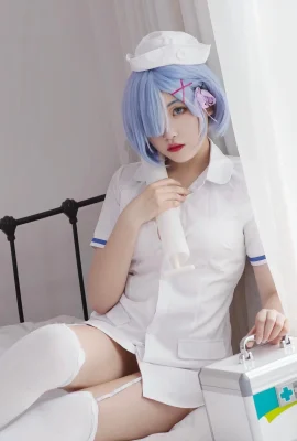 Re: Life in a Different World from Zero Rem@Esports Bald Girl Deer (9 photos)