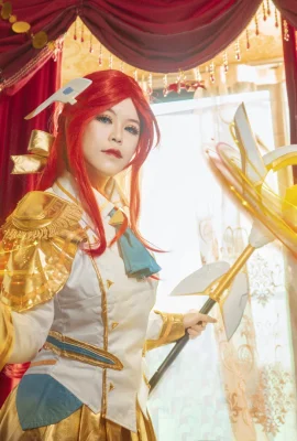 League of Legends Battle Academy Lux @见崎基_ (9 photos)