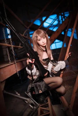 “Girls Frontline” K2 Cosplay[CN：汐纸纸] (9 photos)