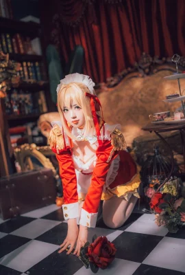 FGO Nero Claudius Fan Maid @二宫最赞 (9 photos)