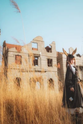 Arknights Amiya Newsboy @Loluuuuuuu (9 photos)