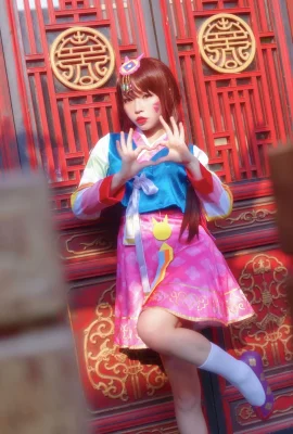 Bai Yizi Overwatch DVa (10 photos)