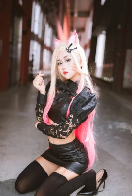 Ahri from League of Legends @萌芽儿o0 (Photographer: @悠长假期) (CICF China International Comic Festival Animation and Game Exhibition) (10 photos)