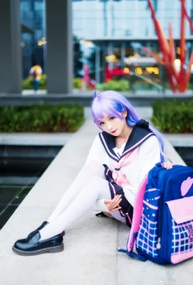 Azur Lane Unicorn @九九八XY (CICF China International Comic Festival Animation and Game Exhibition) (9 photos)
