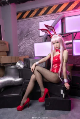 DARLING in the FRANXX 02 Bunny girl @AKA_fu牙牙 (12 photos)