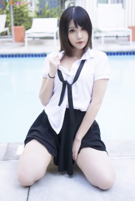 Hana Bunny – Wet Shirt Casual