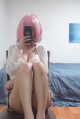 Biya1024(Fanbox Cosplay Photo Sets)