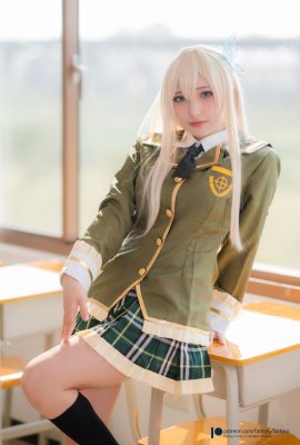 (Fantasy Factory Kocho) – Sena Kashiwazaki