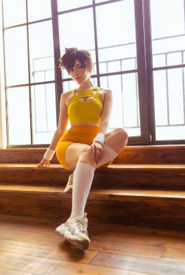 Narga Aoki – Workout with Tracer
