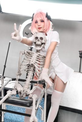 Velvet-chann – Astolfo Nurse