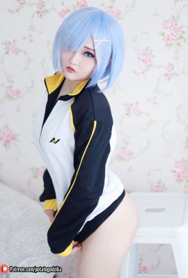 Coser@Potato Godzilla – Rem in Subaru Jacket