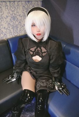 (Shuran Nyama) Even though they have no life, they are still in love… while shaking their lewd lower halves (NieRAutomata…2B)