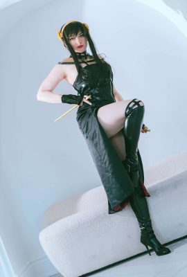 Natalia Kat – Forger