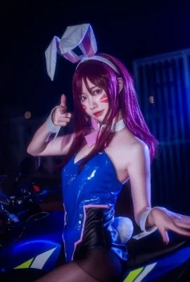 Overwatch DVA @川崎小伊 (9 photos)