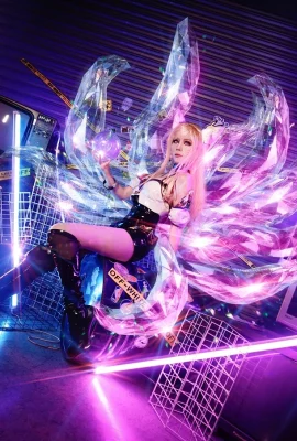 League of Legends KDA Ahri: @二琪Daily new pit, Akali: @A_征风 (10 photos)