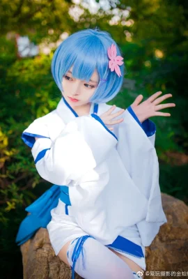 The most complete collection of Rem cosplay_young