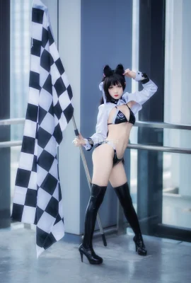 Azur Lane Atago Dog Racing Girl @your egg_ (10 photos)