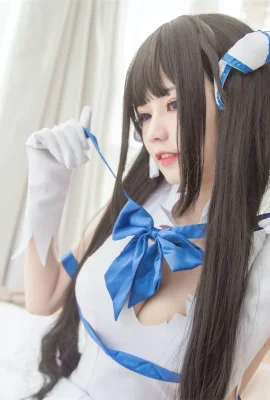 Your cosplay of Fu Qing “Is it wrong to seek encounters in a dungeon?” Hestia 24 photos