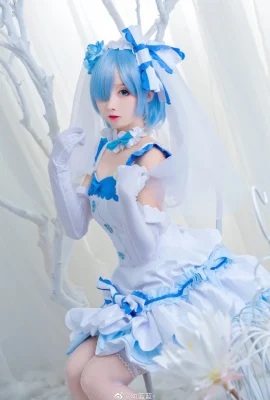 Re: Life in a Different World from Zero Rem@幼蓝蓝- (9 photos)