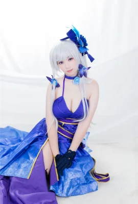 (Photo by BamBi) Azur Lane Illustrious