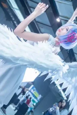 “Re: Life in a Different World from Zero” Angel Rem Cosplay (9 photos)