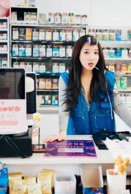 孫樂樂[Loozy]Convenience store part timer (719 Photos)