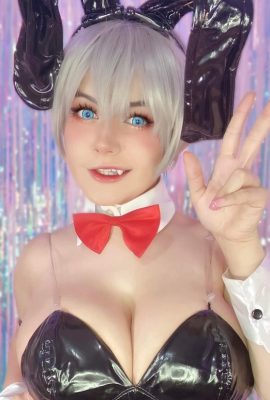 Punk Macarroni – Uzaki Bunny Suit