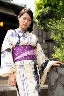 Miho Tono Yukata and bare skin (121 Photos)