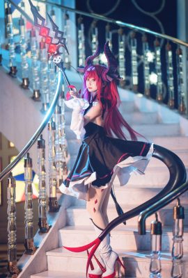 Mirror-chan – Elizabeth Bathory