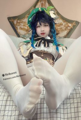Venti – Genshin Impact cosplay by Riribonni