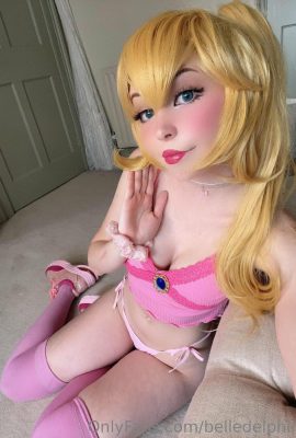 Belle Delphine – Princess Peach