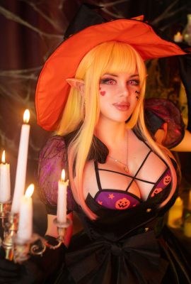 Alice Cosplay – Witch Marin Kitagawa