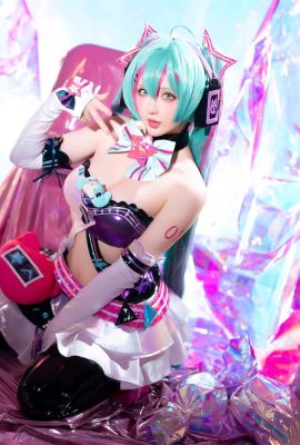 Star Chichi – July 2024 Plan B (Meow Run—MIKU)