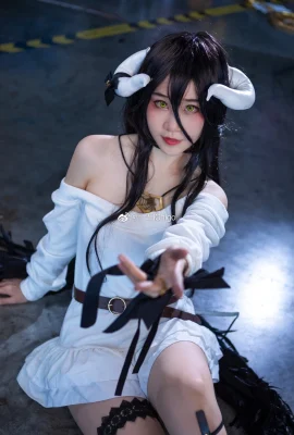 OVERLORD Albedo @ 15 iChigo (2020 Summer Evil Classic) (9 photos)