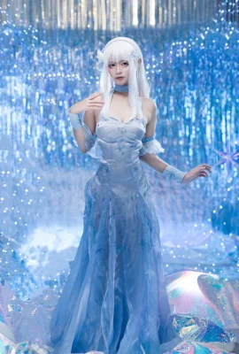 Re: Life in a Different World from Zero Emilia @阿熊是萌妹吗 (9 photos)