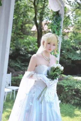 Xia Ningning-FATE GRAND ORDER COS Royal sister Saber bride