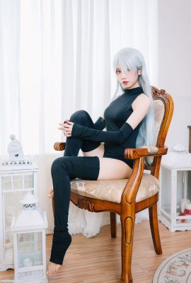 ( Fruity Sauce w )Elizabeth