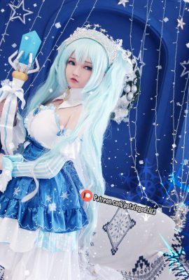 Potato Godzilla – Snow Miku