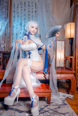 Azur Lane Glory @凉风梦植 (Photographer: @Schmidt_R2_Schilling) (9 photos)
