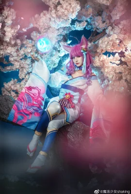 League of Legends Ahri Soul Lotus @Magical Girl Shaking (10 photos)