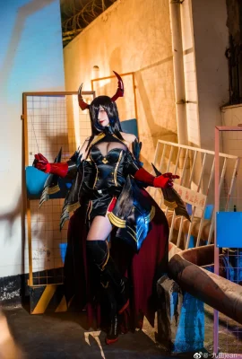 Azur Lane Frederick the Great@-Jiuqujean- (9 photos)