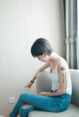 Beautiful private photos of a short-haired beauty (Chinese model)[Wang Lin]-01 (168 Photos)