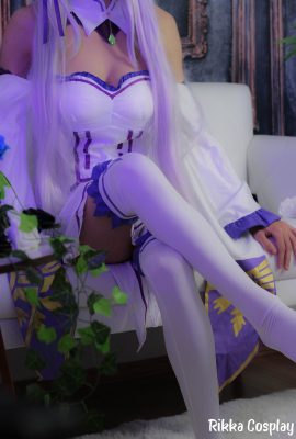 Rikka Cosplay – Emilia