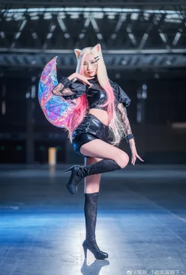 League of Legends Ahri K/DA @猫堂_小堂堂大木丶 (Photography: @猫星 Gang大木) (DC24) (9 photos)