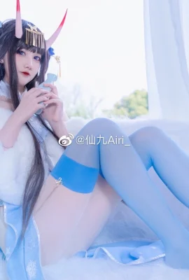 Azur Lane Noshiro/Xiu’s costume change “Winter Snow Qinxiang” @仙九Airi_ (9 photos)
